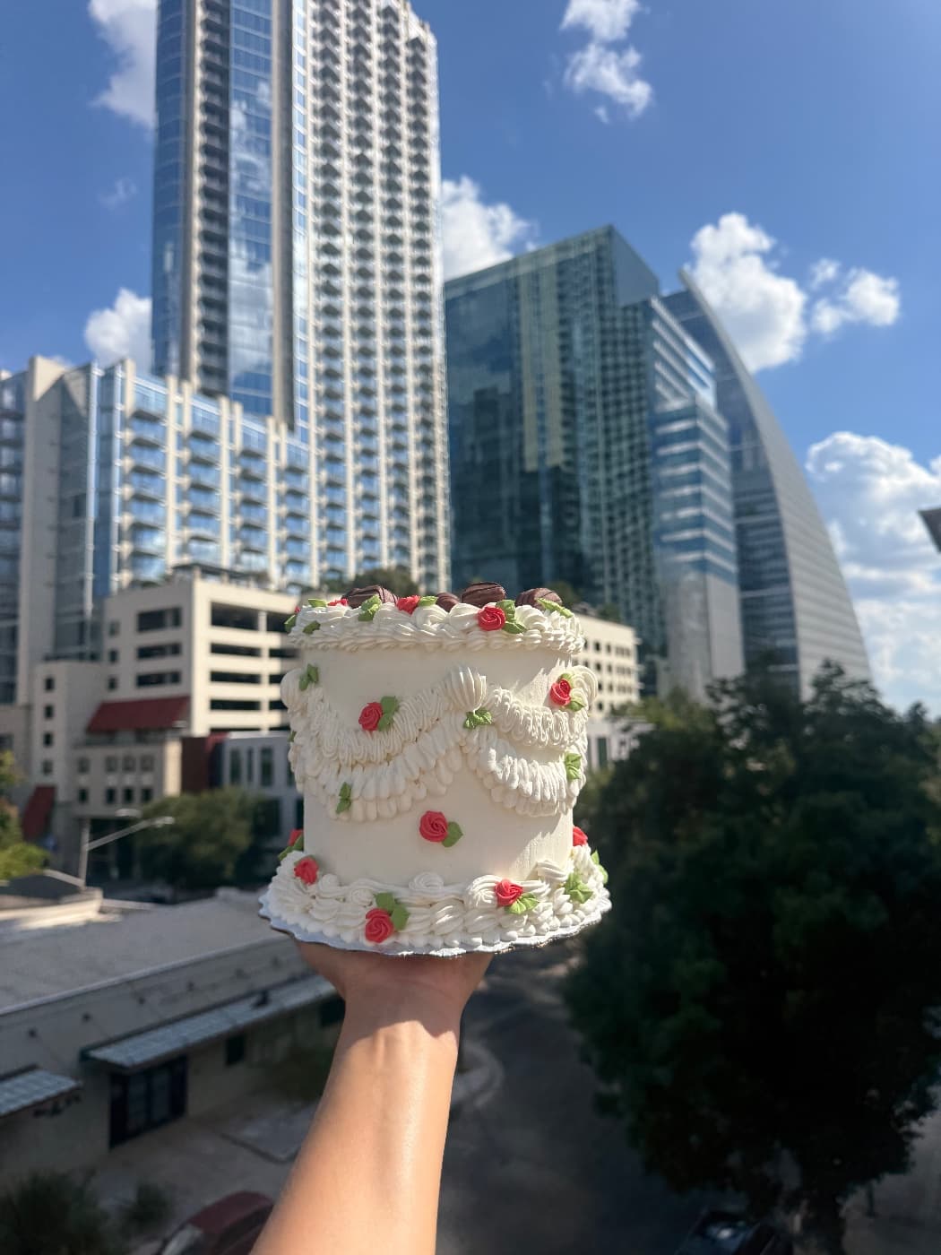 Vintage Rose Cake — photo 1