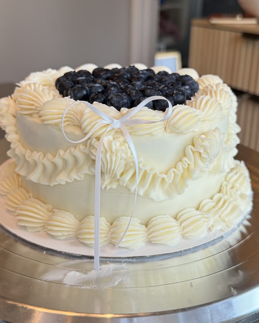 Blueberries & Cream Cake